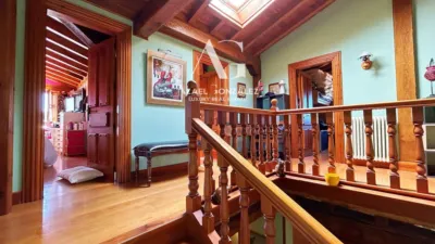 House on Calle Cuevas de Altamira, No. 201 photo 57