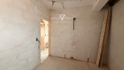 Top-floor apartment in the City Centre photo 12