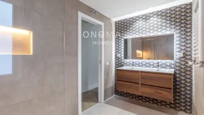 Apartment on Calle de Marcenado photo 39