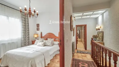 Townhouse for sale in Carrer d'Alorda Park photo 19