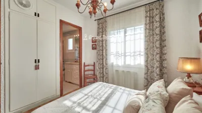 Townhouse for sale in Carrer d'Alorda Park photo 21