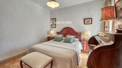 Townhouse for sale in Carrer d'Alorda Park photo 25