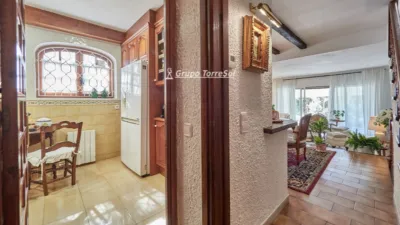 Townhouse for sale in Carrer d'Alorda Park photo 38