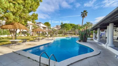 Townhouse for sale in Carrer d'Alorda Park photo 3