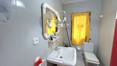 Apartment at Calle José Hierro, No. 20 photo 23
