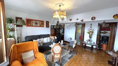 Apartment at Calle José Hierro, No. 20 photo 2