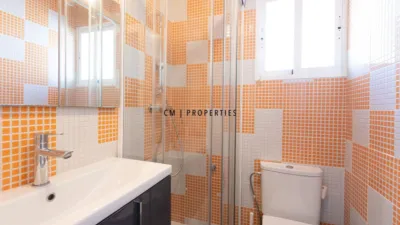 Chalet en alquiler en Carrer de Juan Vilar Arenes, Alameda Parc (Manises) de 1.700 €<span>/mes</span>