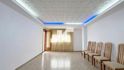 Flat for sale on Calle Hermano Martín Salvador photo 2