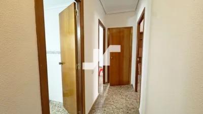 Flat for sale on Calle Hermano Martín Salvador photo 6