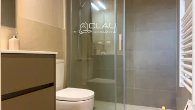 Piso en venta en Calle Rue de La Gare, Número 2, Sainte-Léocadie de 330.000 €