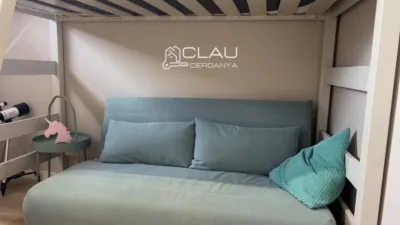 Piso en venta en Calle Rue de La Gare, Número 2, Sainte-Léocadie de 330.000 €