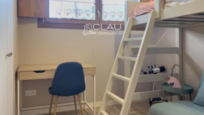 Piso en venta en Calle Rue de La Gare, Número 2, Sainte-Léocadie de 330.000 €