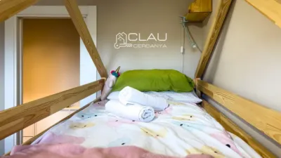 Piso en venta en Calle Rue de La Gare, Número 2, Sainte-Léocadie de 330.000 €