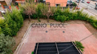 Chalet on Avinguda de l'Electricitat photo 22