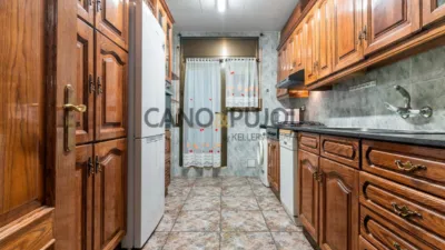 Chalet on Avinguda de l'Electricitat photo 79
