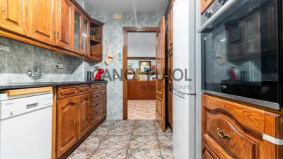Chalet on Avinguda de l'Electricitat photo 81