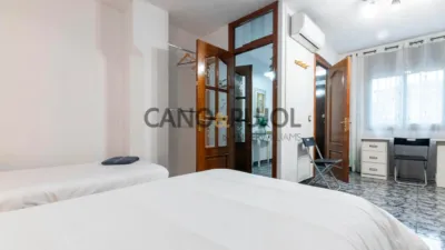 Chalet on Avinguda de l'Electricitat photo 82