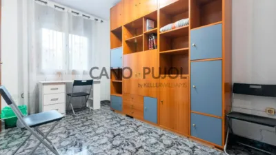 Chalet on Avinguda de l'Electricitat photo 83