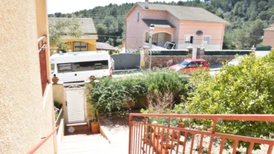 Chalet on Carrer de l'Assutzena photo 11