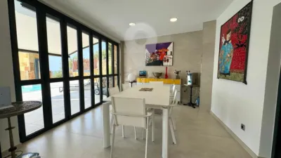Villa in Les Torroelles photo 12
