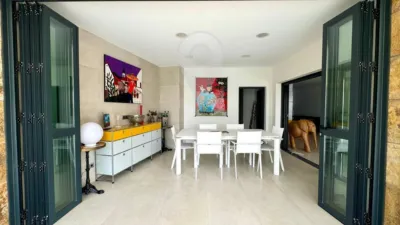 Villa in Les Torroelles photo 8