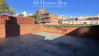 Penthouse on Carrer de Santaló photo 14