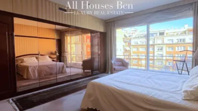 Penthouse on Carrer de Santaló photo 22