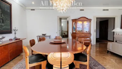 Penthouse on Carrer de Santaló photo 6
