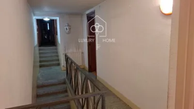 House in Centre photo 23