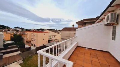 Terraced house on Avinguda d'Espanya photo 40