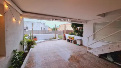 Terraced house on Avinguda d'Espanya photo 44