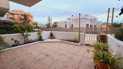 Terraced house on Avinguda d'Espanya photo 48