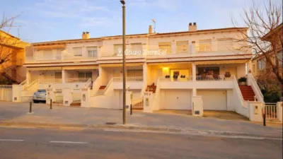Terraced house on Avinguda d'Espanya photo 59