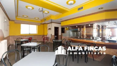 Local comercial en venta en Villarrobledo - Més