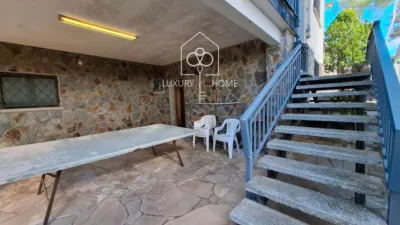 Chalet in Begues Park photo 13