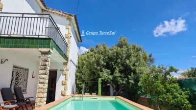 Chalet on Calle S Josep photo 3