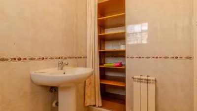 Semi-detached house in Estación Renfe-Los Manantiales photo 7