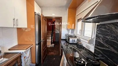 Duplex on Carrer de la Garrotxa photo 10