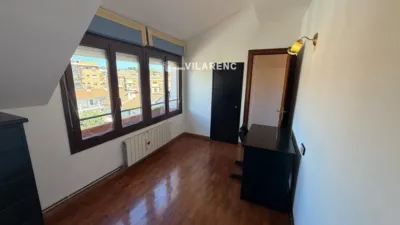 Duplex on Carrer de la Garrotxa photo 21