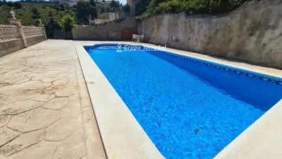 Chalet on Avinguda dels Jardins photo 14