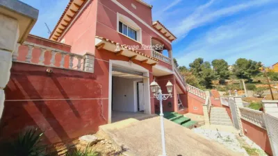 Chalet on Avinguda dels Jardins photo 4