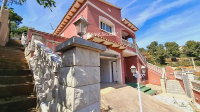 Chalet on Avinguda dels Jardins photo 60
