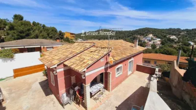 Chalet on Avinguda dels Jardins photo 9