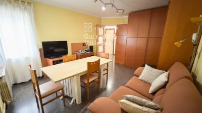 Flat on Carrer de Cantàbria photo 2