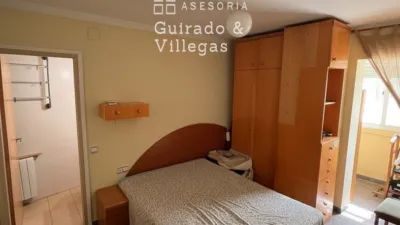 Flat on Carrer de Cantàbria photo 4