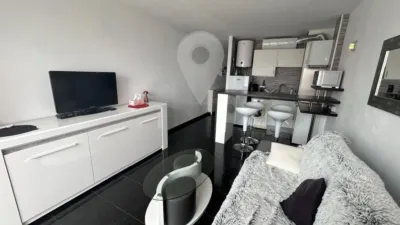 Apartment on Carrer de Pedro Calderón de la Barca photo 3