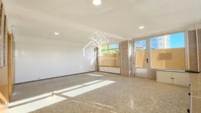 Local comercial en alquiler en Caranza - Vista 3