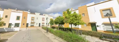 Terraced house on Calle Mercedes Amores photo 6