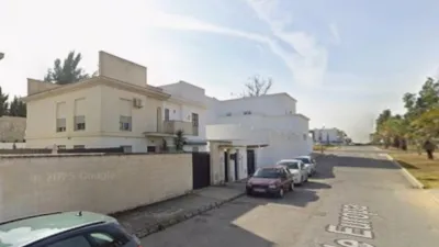 Terraced house on Europa Street photo 5