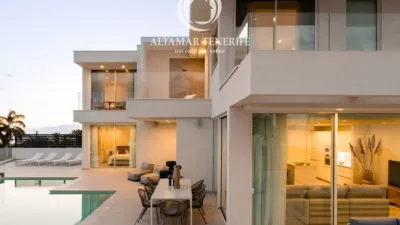 Casa en Costa Adeje photo 3